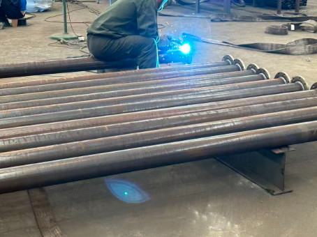 南岸20#无缝注浆管加工108*6钢花管棚管